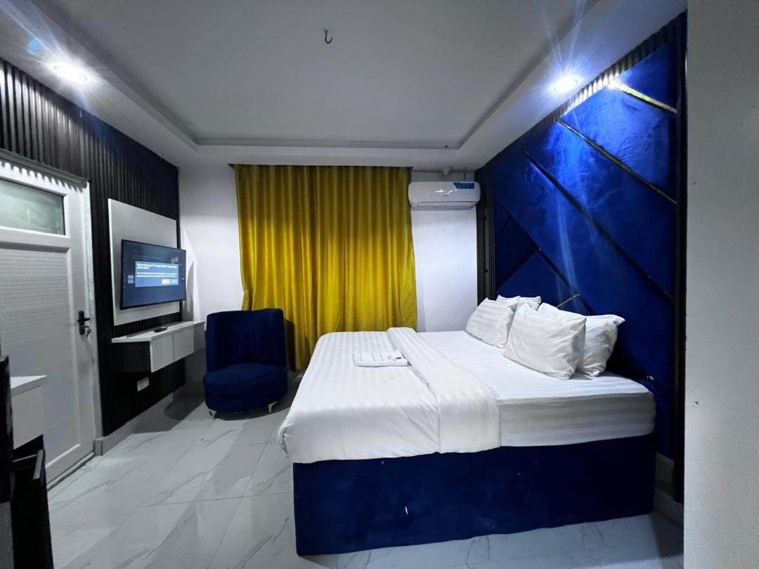 Villa Palazzo Hotel 2 Икея Экстерьер фото