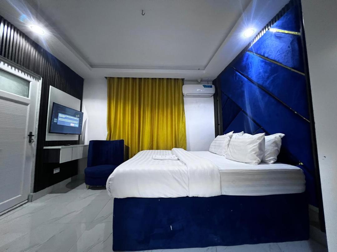 Villa Palazzo Hotel 2 Икея Экстерьер фото